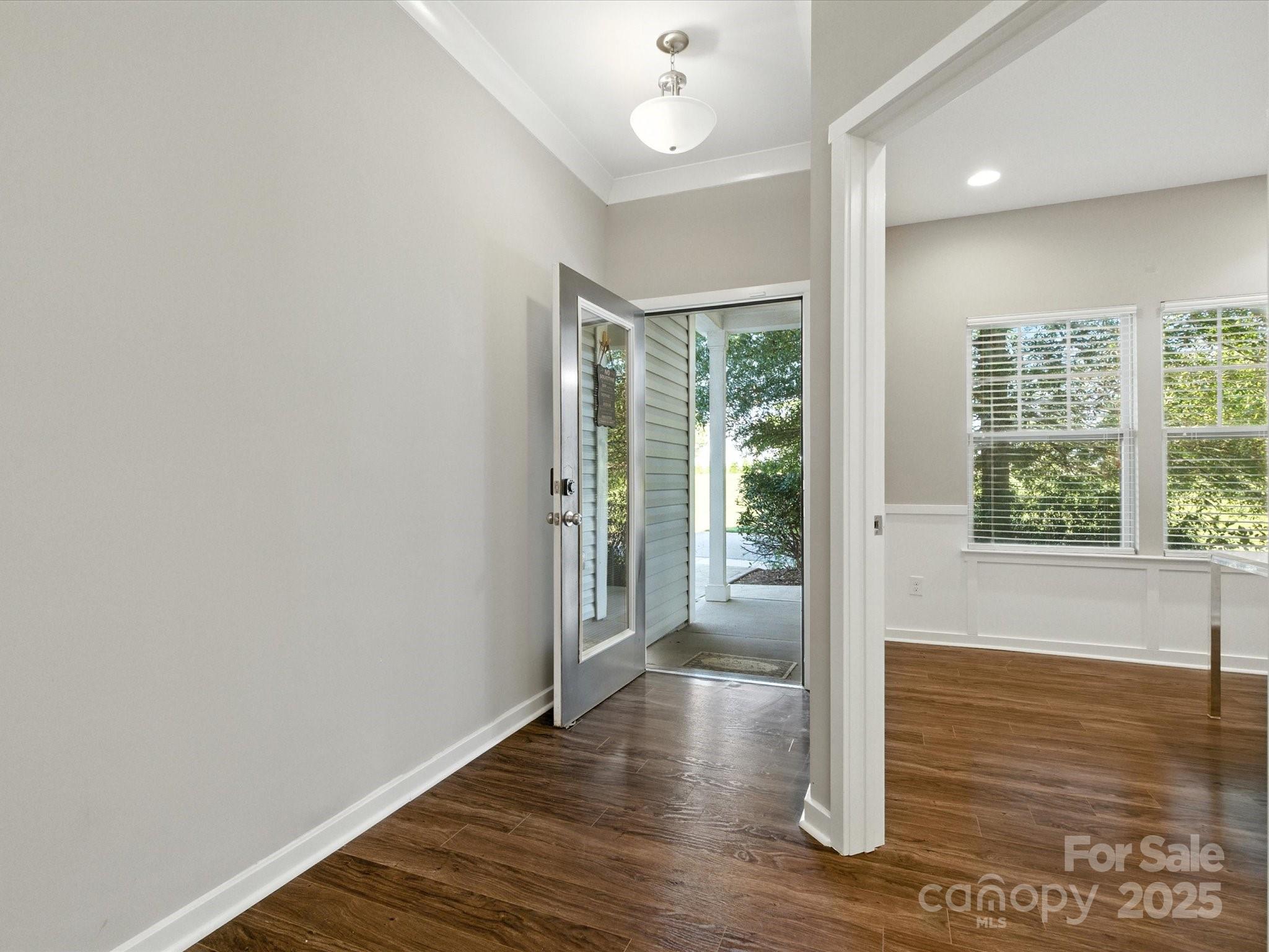 1618 Ameria Road Charlotte, NC 28215 - Photo 3 of 37 Gallery Image 3