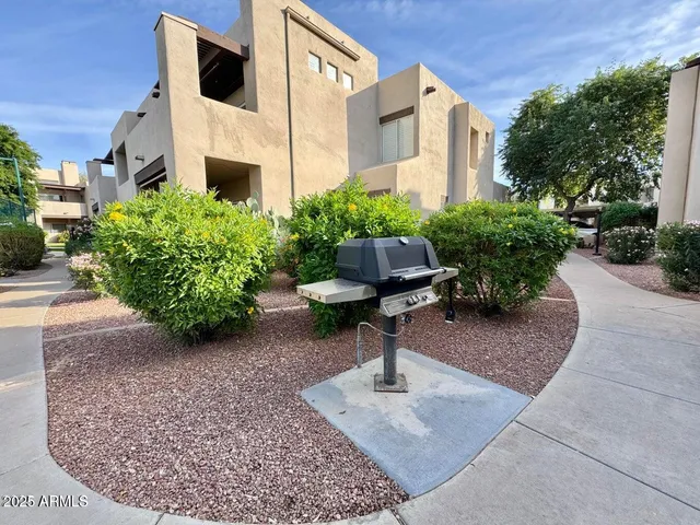 $1,695 | 11260 North 92nd Street, Unit 1134, Scottsdale, AZ 85260
