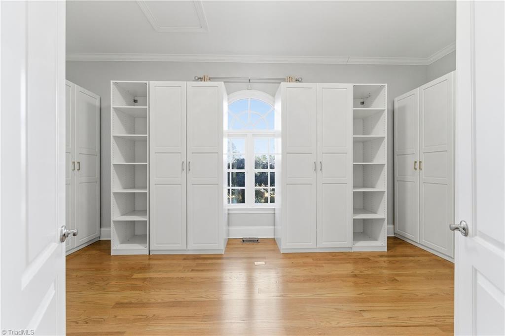 450 Beaver Creek Road Lexington, NC 27295 - Photo 34 of 50 Primary closet