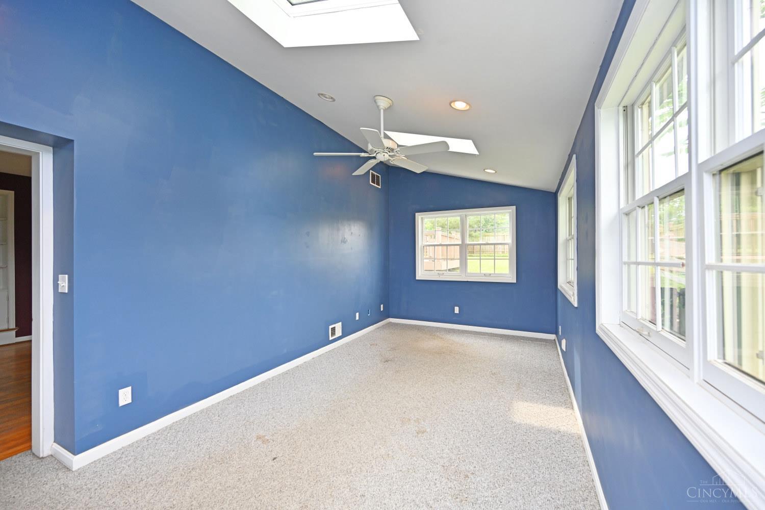 6337 Kincaid Road Cincinnati, OH 45213 - Photo 11 of 48 Gallery Image 11