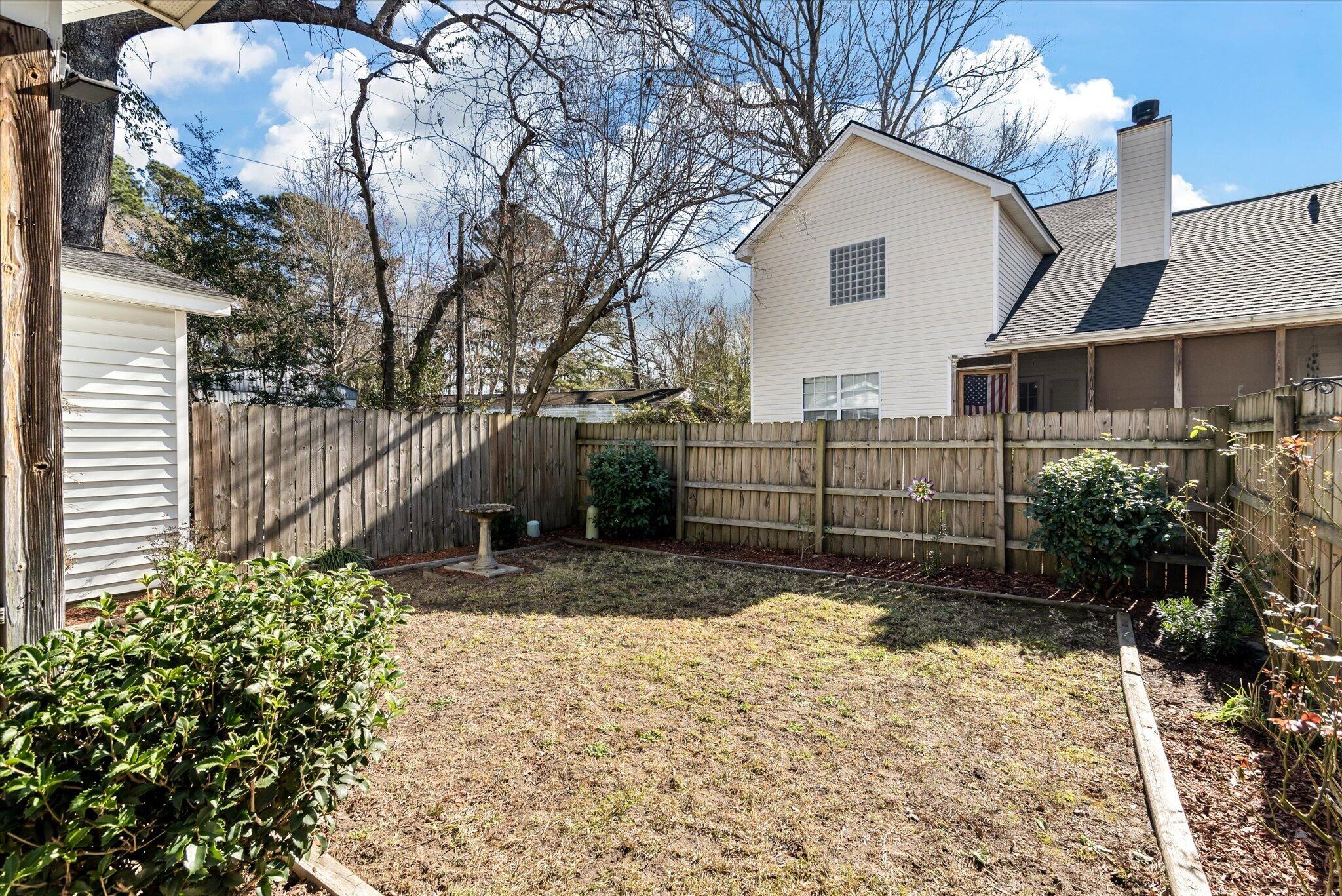 1849 Beechwood Road Charleston, SC 29414 - Photo 27 of 29 27-1849 Beechwood_e_Lowcountry_Exposure-
