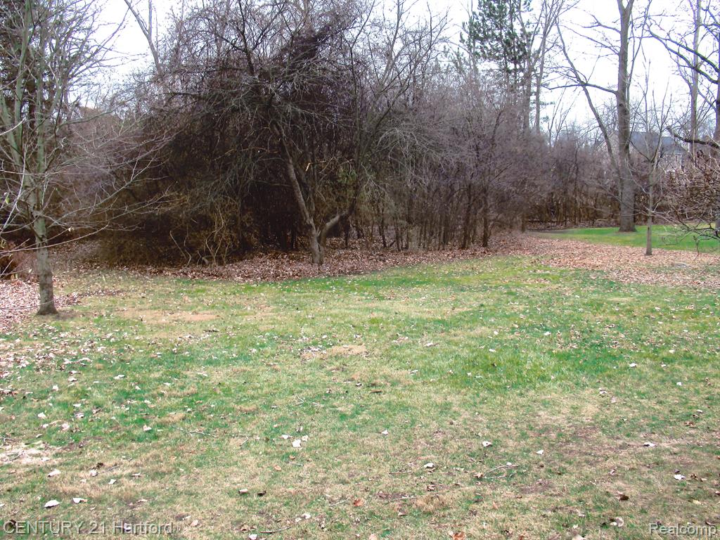 29069 Utley Road Farmington Hills, MI 48334 - Photo 27 of 27