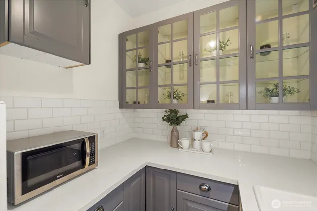 $279,950 | 1726 15th Avenue, Unit 14, Seattle, WA 98122