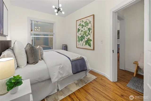 $279,950 | 1726 15th Avenue, Unit 14, Seattle, WA 98122