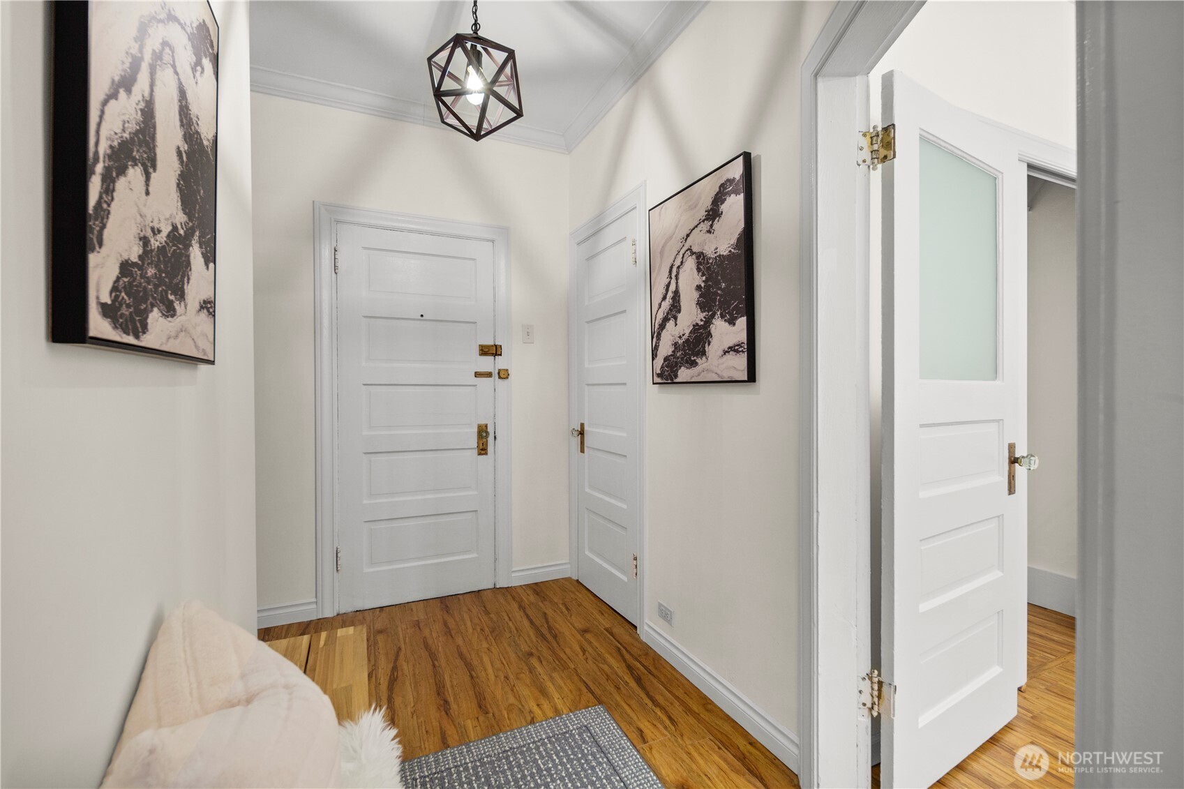 1726 15th Avenue, Unit 14 Seattle, WA 98122 - Photo 23 of 31