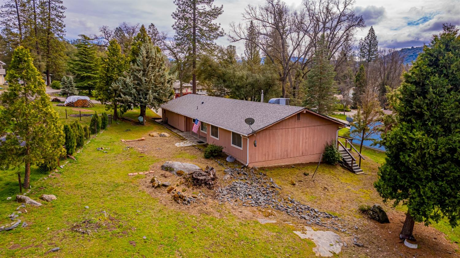 40276 Redbud Drive Oakhurst, CA 93644 - Photo 1 of 45