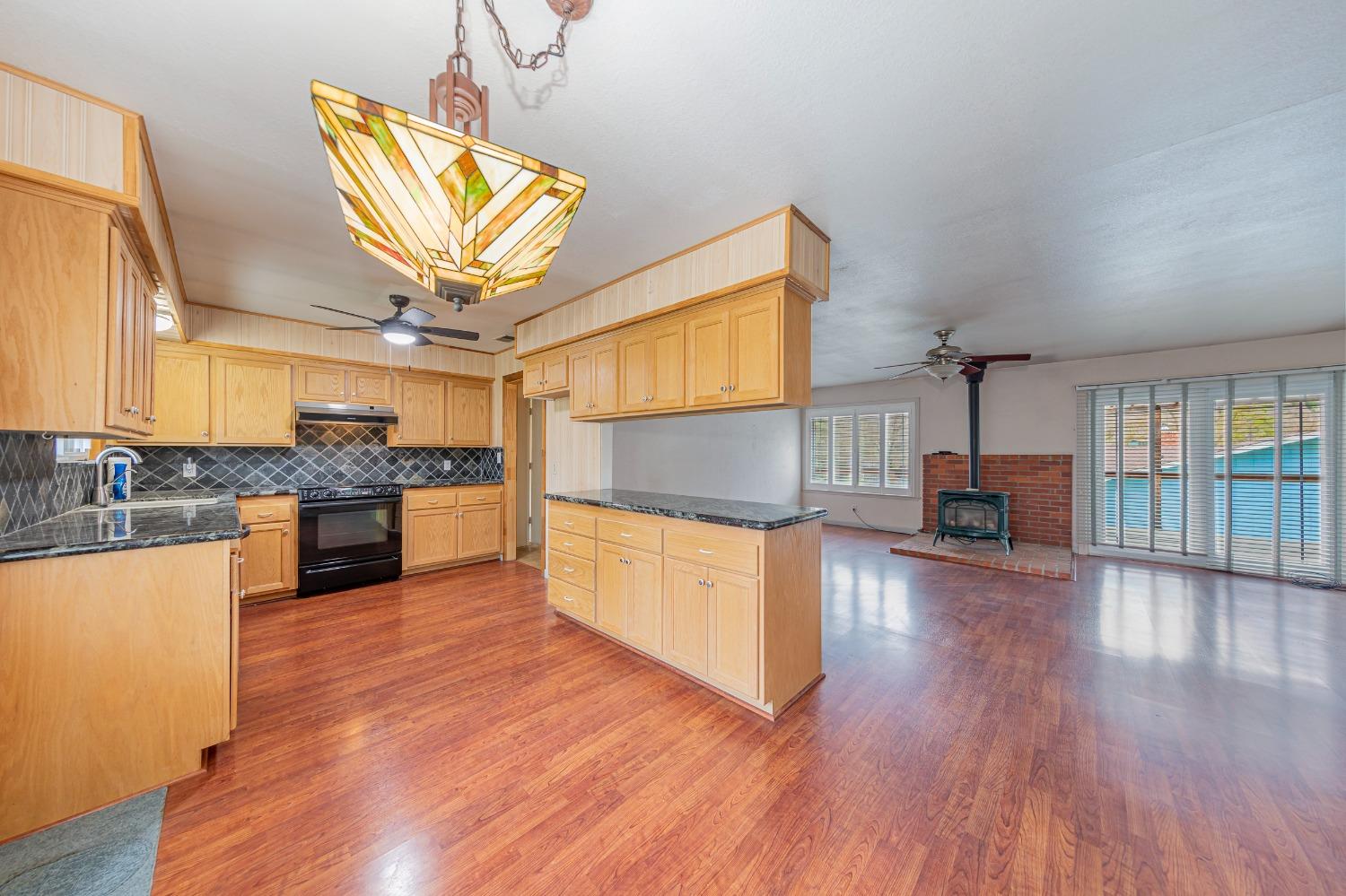 40276 Redbud Drive Oakhurst, CA 93644 - Photo 15 of 45