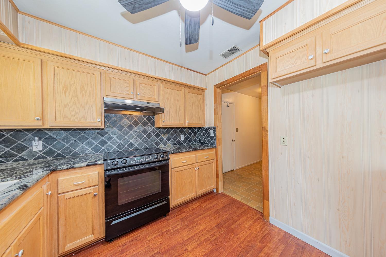 40276 Redbud Drive Oakhurst, CA 93644 - Photo 17 of 45