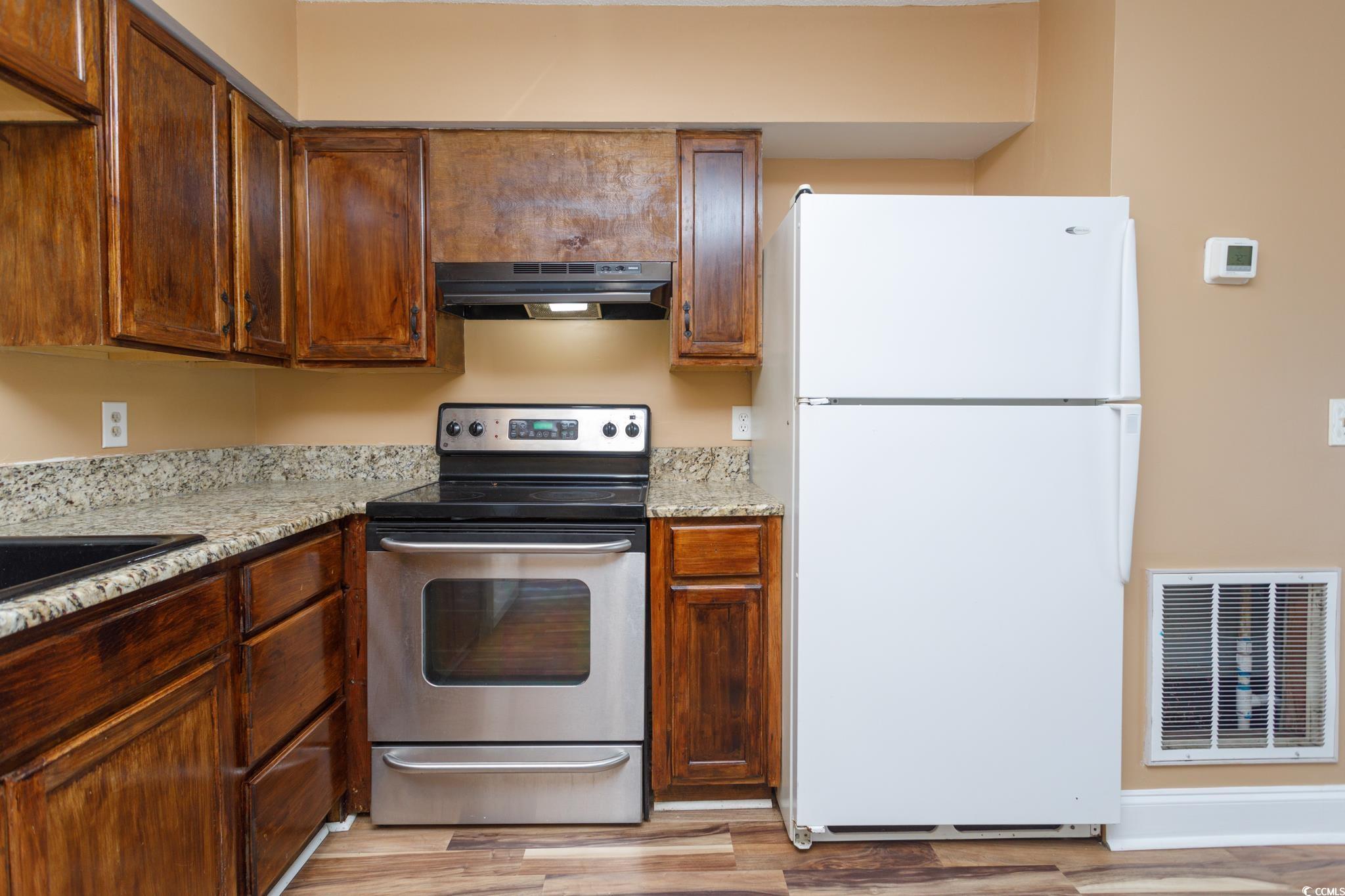 405 Cambridge Circle, Unit B4 Murrells Inlet, SC 29576 - Photo 11 of 24