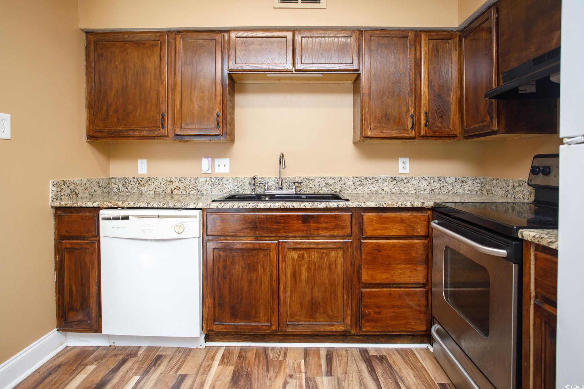 405 Cambridge Circle, Unit B4 Murrells Inlet, SC 29576 - Photo 9 of 24