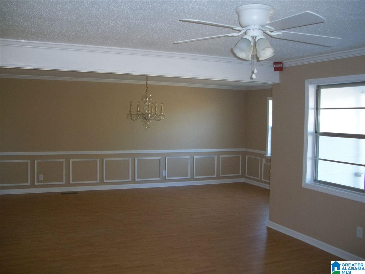 918 Carson Lane Southwest Jacksonville, AL 36265 - Photo 3 of 43