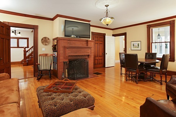 8 Haskell Street Lexington, MA 02420 - Photo 3 of 14 Gallery Image 3