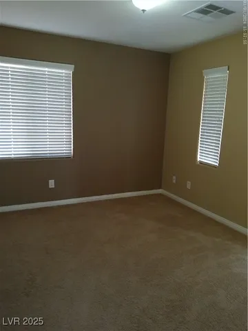 $2,100 | 7051 Oakwood Pines Court, Las Vegas, NV 89166