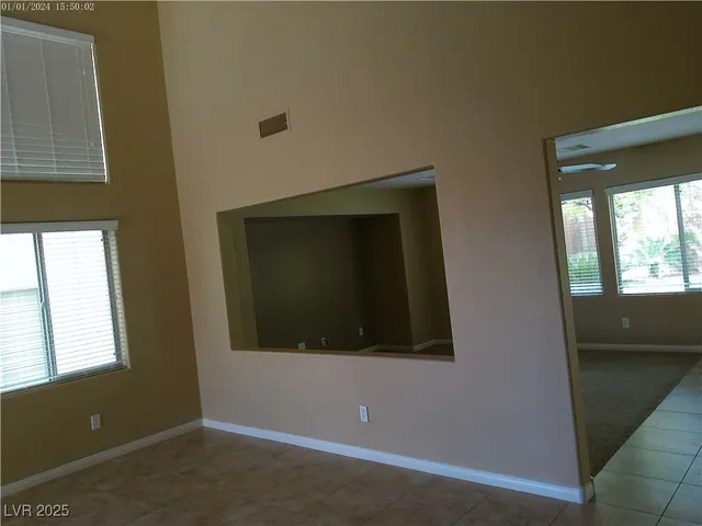 $2,100 | 7051 Oakwood Pines Court, Las Vegas, NV 89166