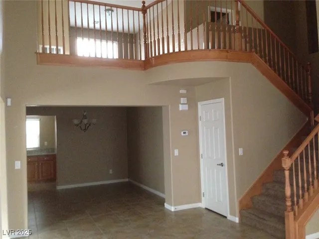 $2,100 | 7051 Oakwood Pines Court, Las Vegas, NV 89166