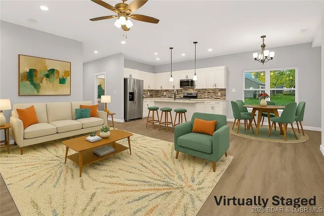 $375,000 | 39 Buckingham Drive, Camdenton, MO 65020