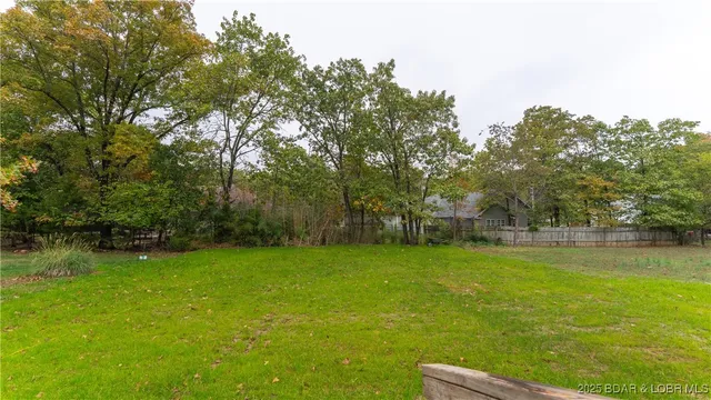 $380,000 | 39 Buckingham Drive, Camdenton, MO 65020