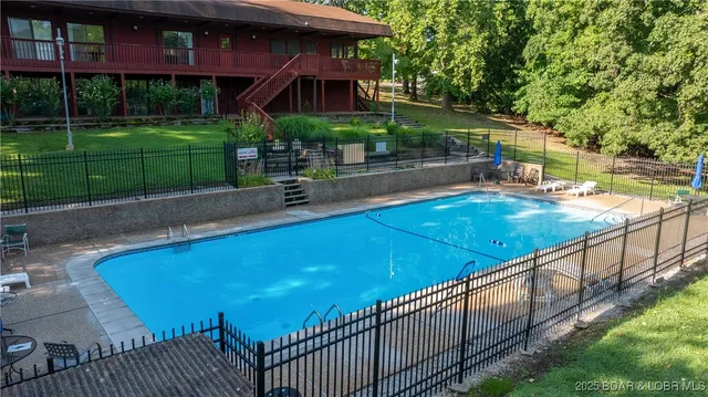 $380,000 | 39 Buckingham Drive, Camdenton, MO 65020