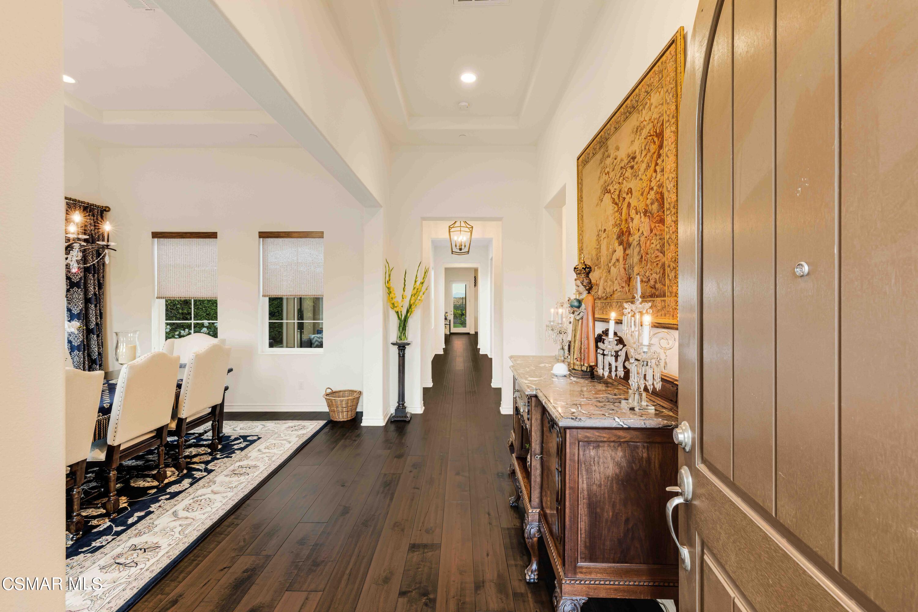 13210 Bent Grass Place Moorpark, CA 93021 - Photo 4 of 73 a view of a living room and dining room