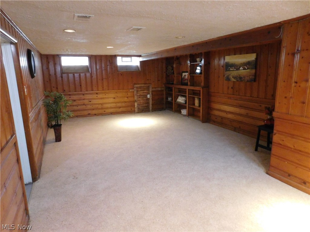4101 Bayard Road Cleveland, OH 44121 - Photo 14 of 18 Gallery Image 14