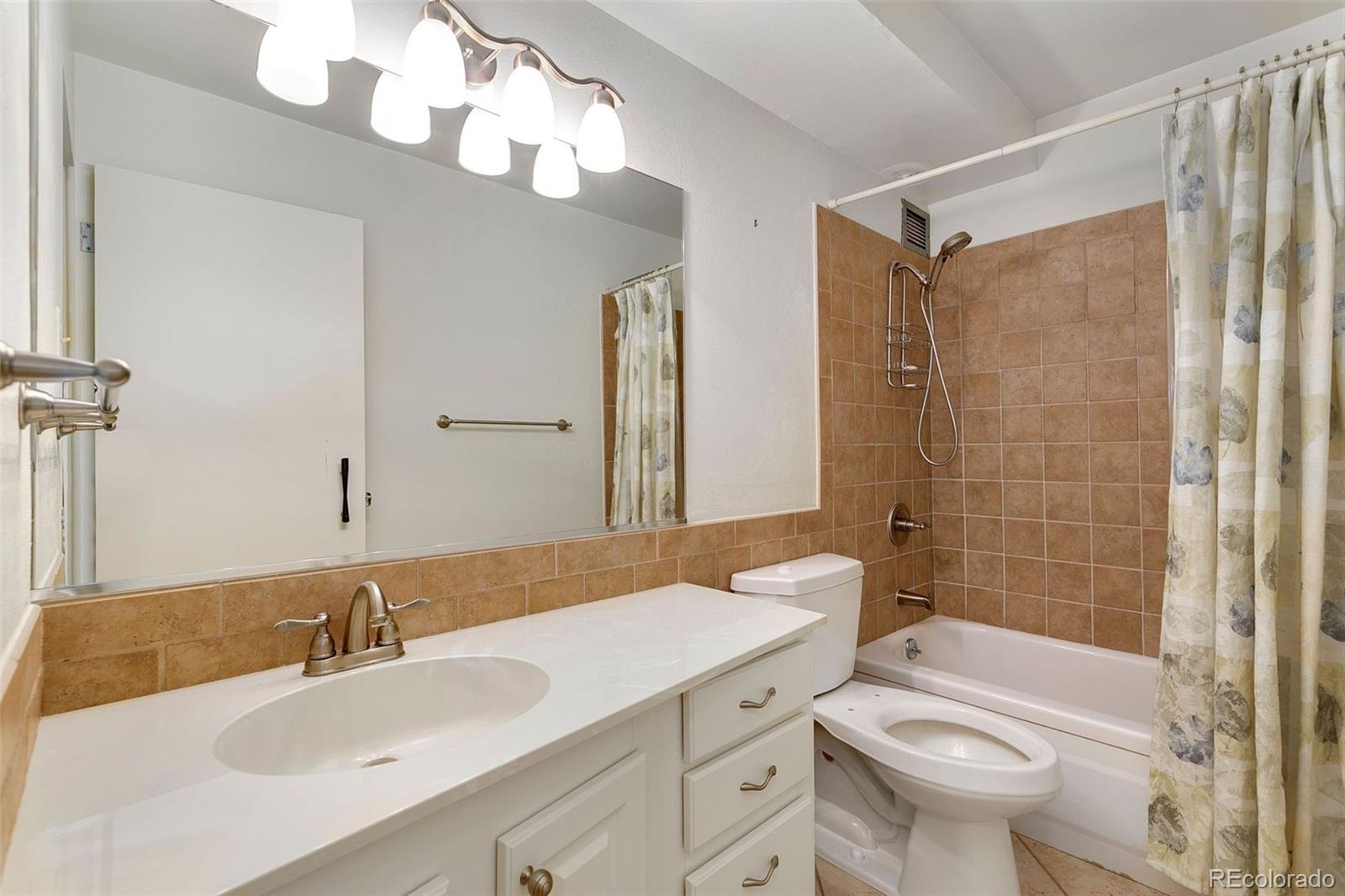 720 South Clinton Street, Unit B1 Denver, CO 80247 - Photo 12 of 19