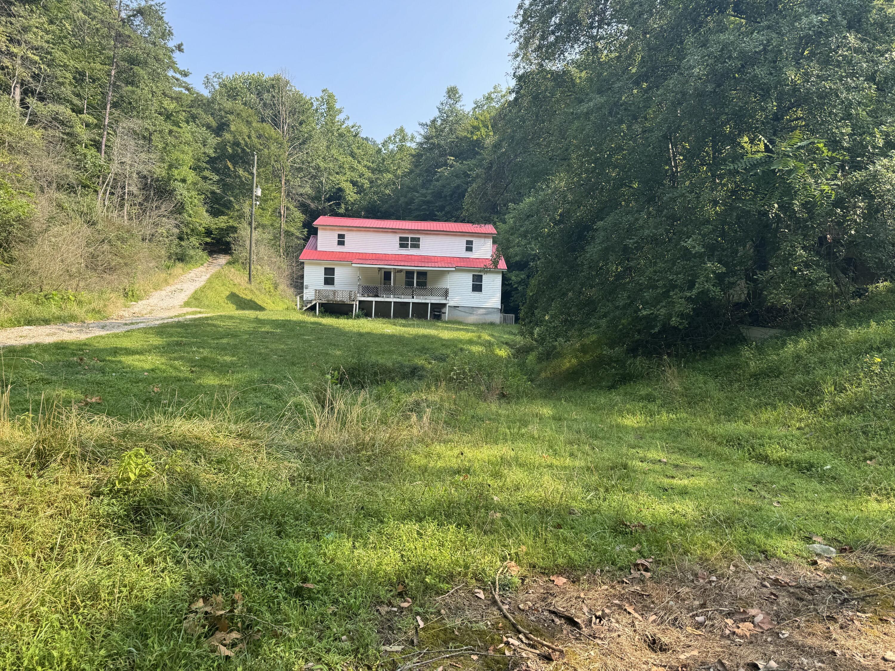 1164 Big Branch Road Harts, WV 25524 - Photo 20 of 31 Gallery Image 20