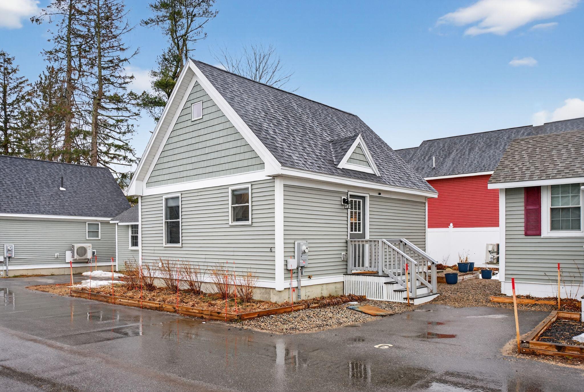 994 Portland Road, Unit 6 Saco, ME 04072 - Photo 20 of 35