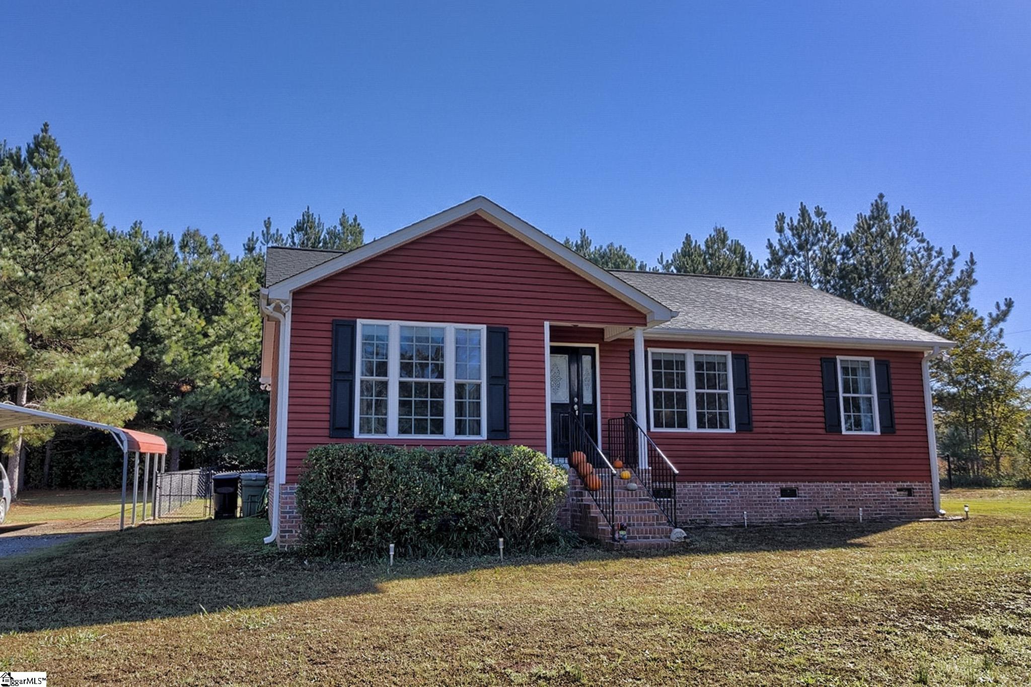 3843 Neely Ferry Road Laurens, SC 29360 - Photo 1 of 29
