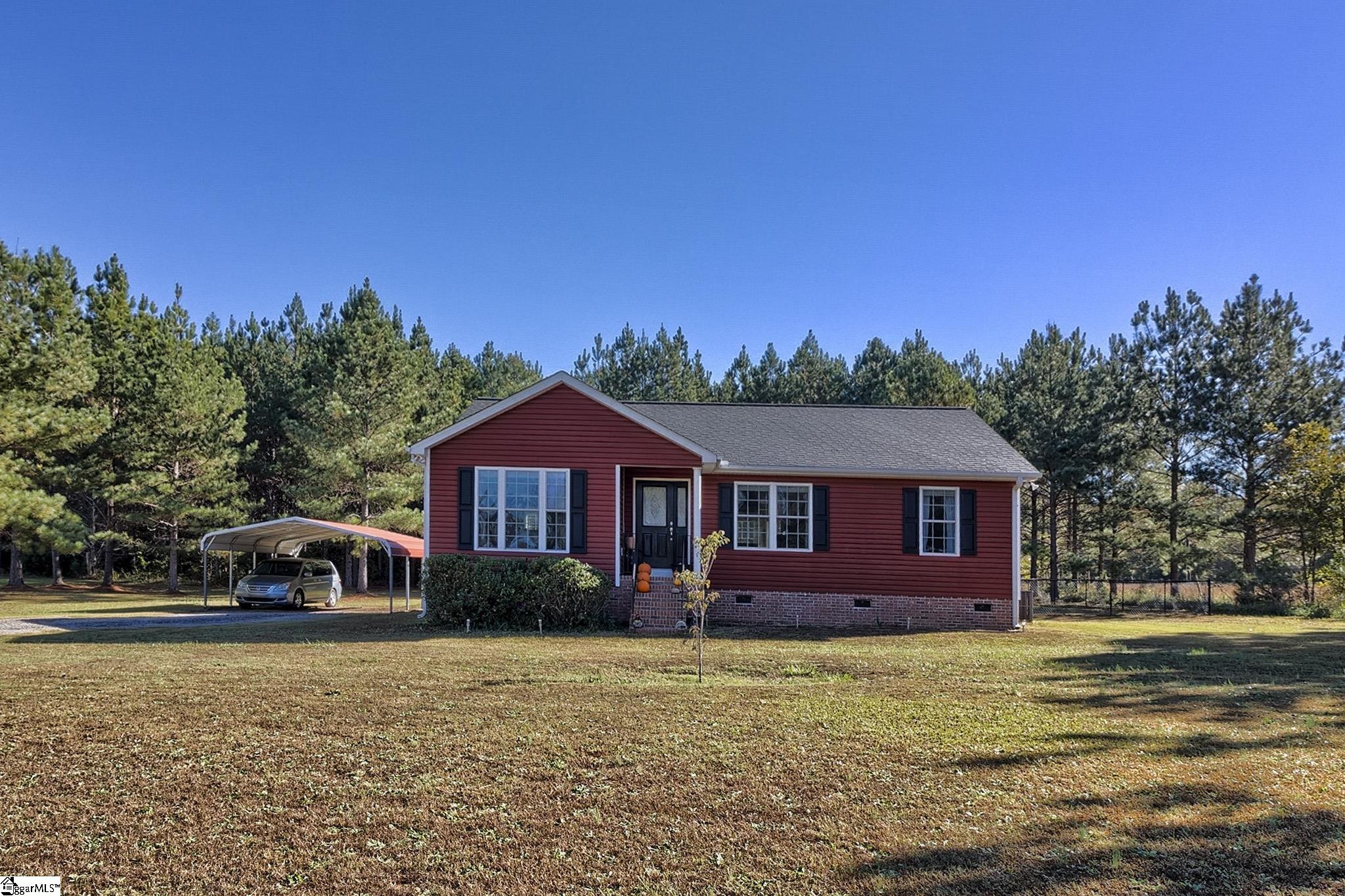 3843 Neely Ferry Road Laurens, SC 29360 - Photo 2 of 29