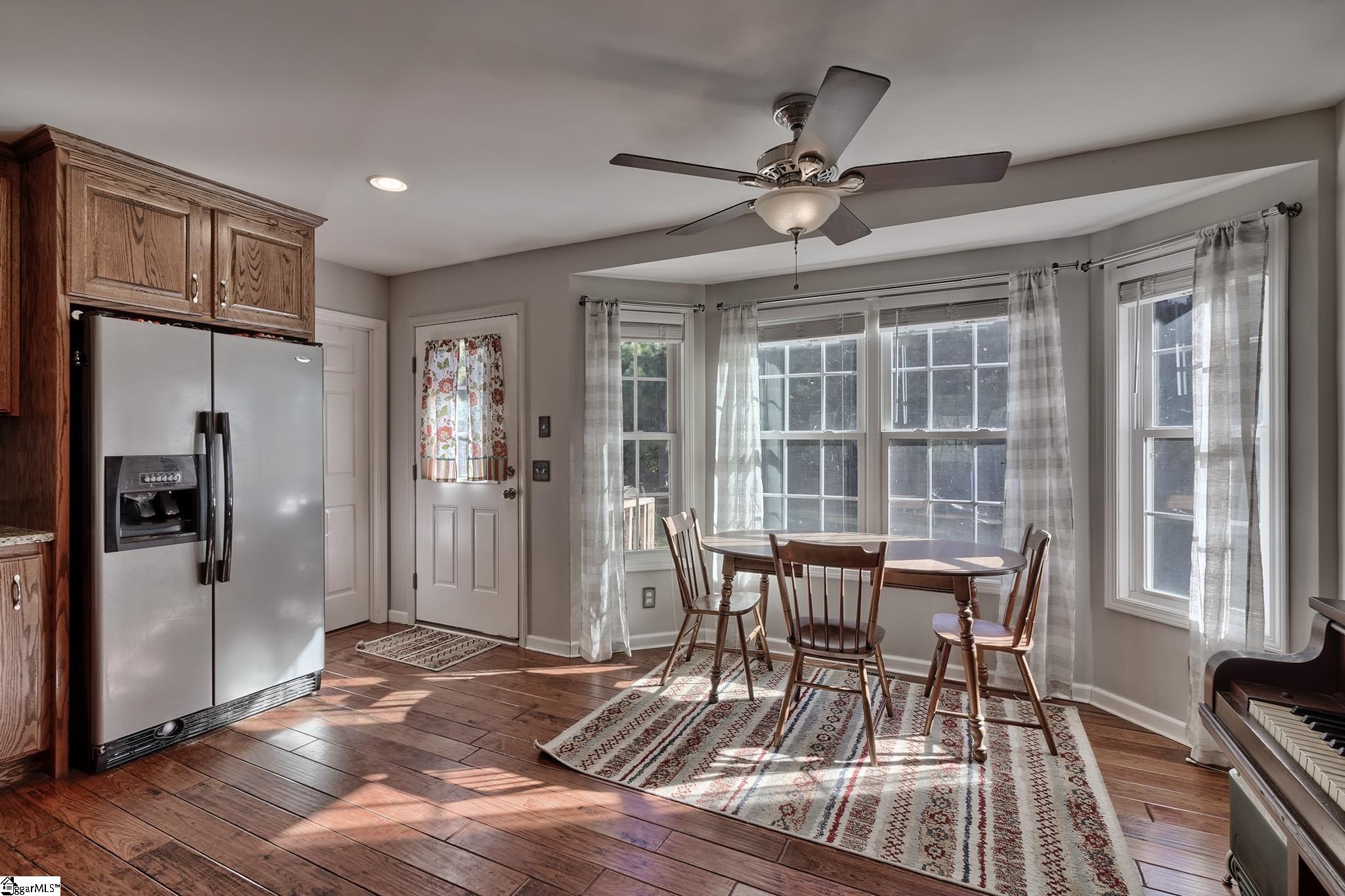 3843 Neely Ferry Road Laurens, SC 29360 - Photo 12 of 29