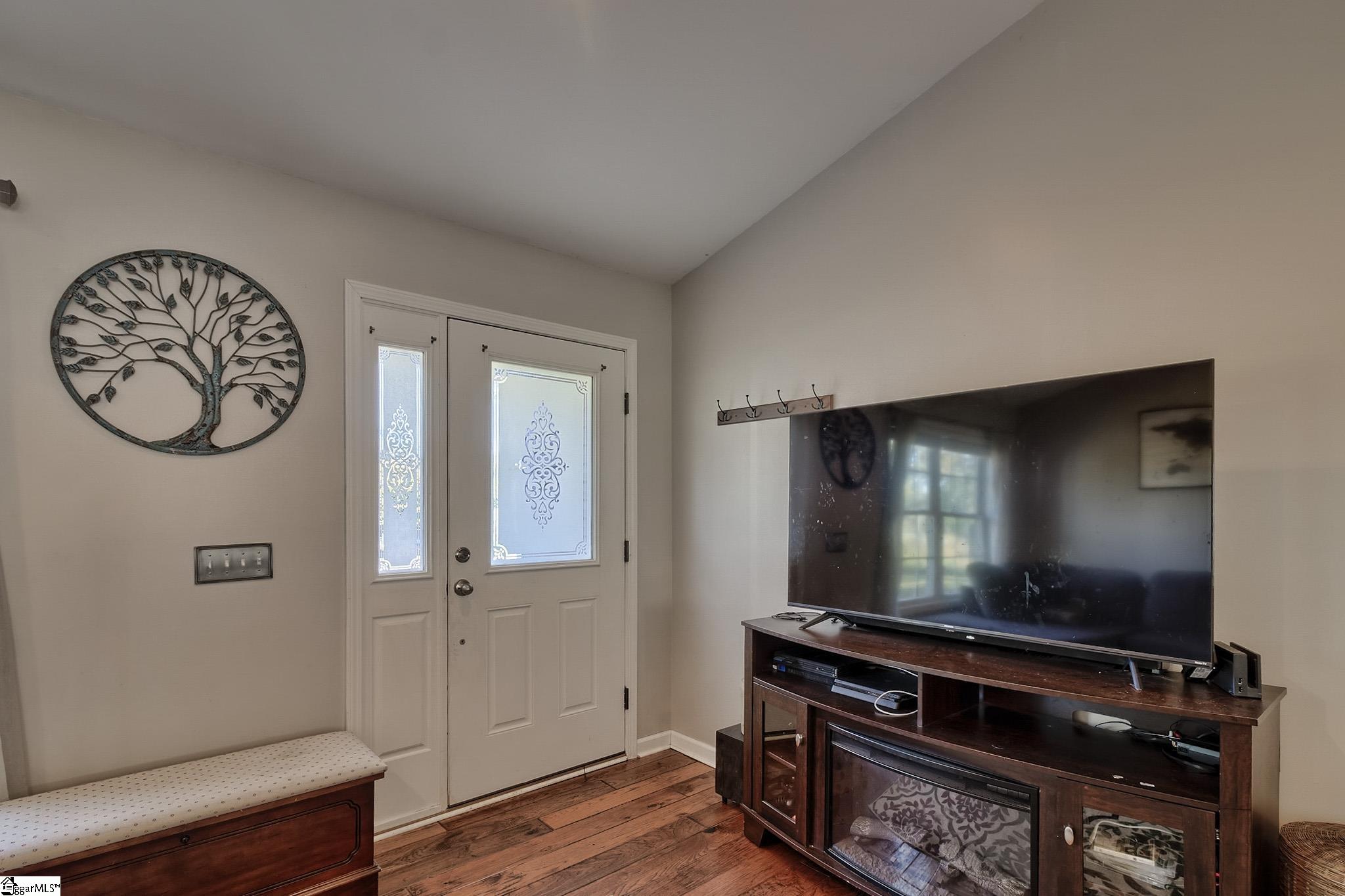 3843 Neely Ferry Road Laurens, SC 29360 - Photo 17 of 29