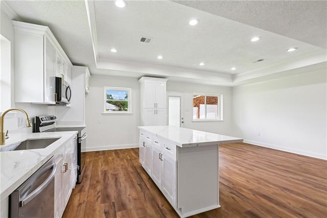 341 Somerset Road Laplace, LA 70068 - Photo 13 of 30
