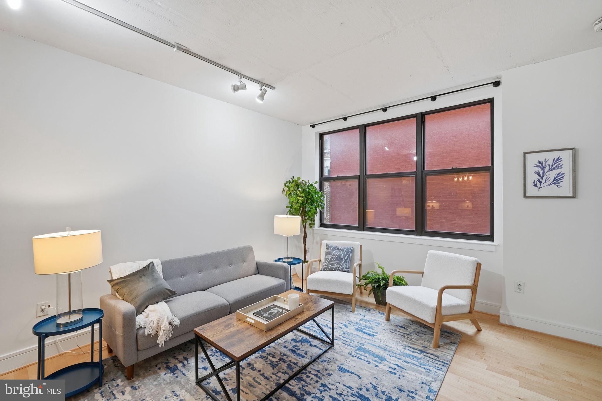 809 6th Street Northwest, Unit 22 Washington, DC 20001 - Photo 5 of 21 Living Room