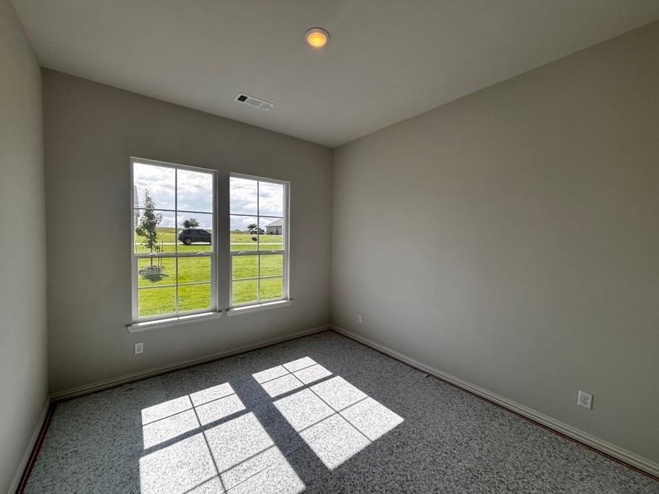 132 Hillview Trail Decatur, TX 76234 - Photo 4 of 12