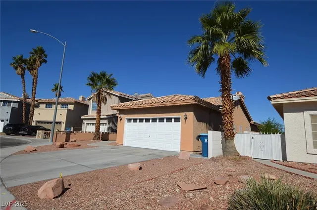 $1,900 | 7712 Musical, Las Vegas, NV 89145