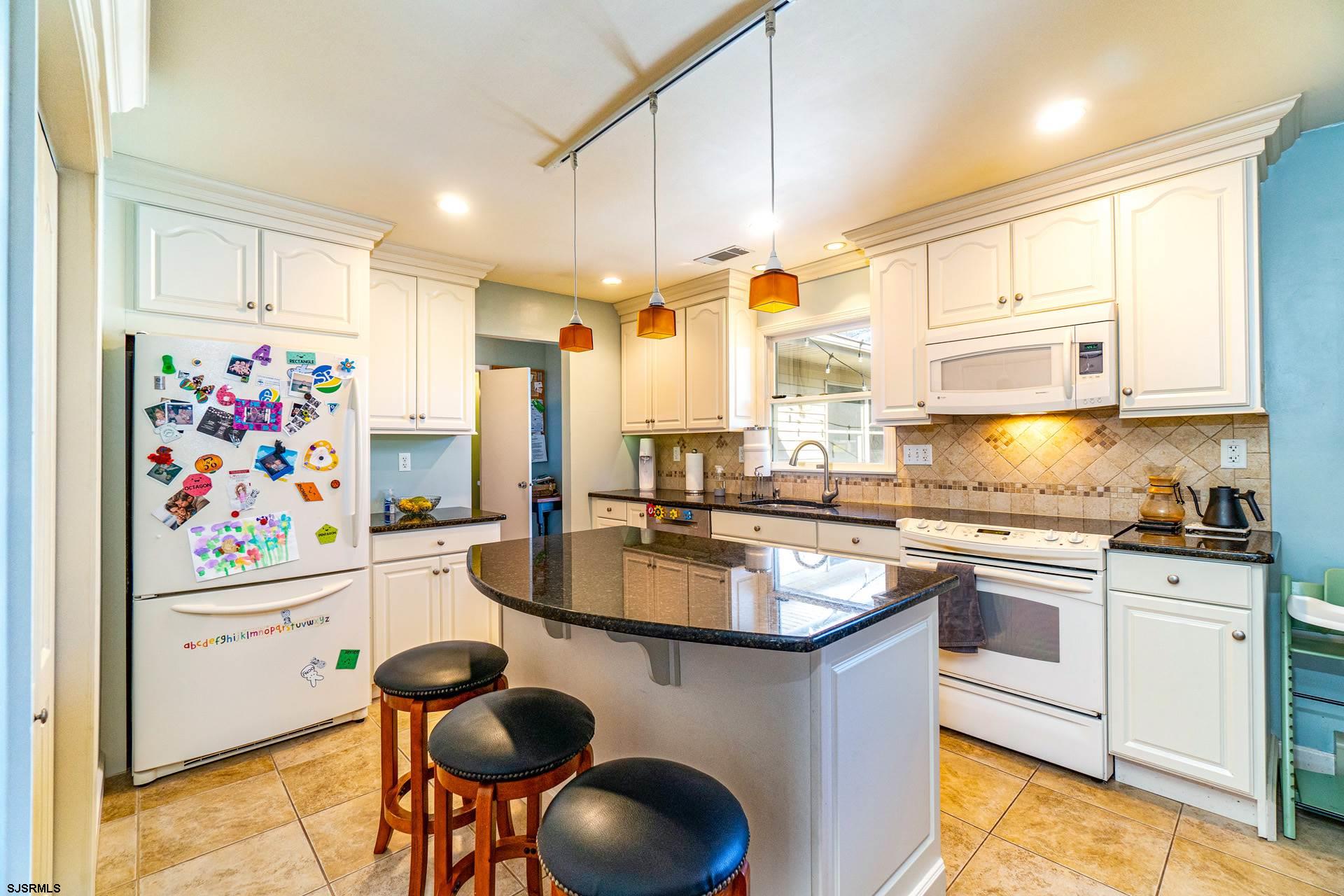 48 Bucknell Road Somers Point, NJ 08244 - Photo 7 of 25 Gallery Image 7
