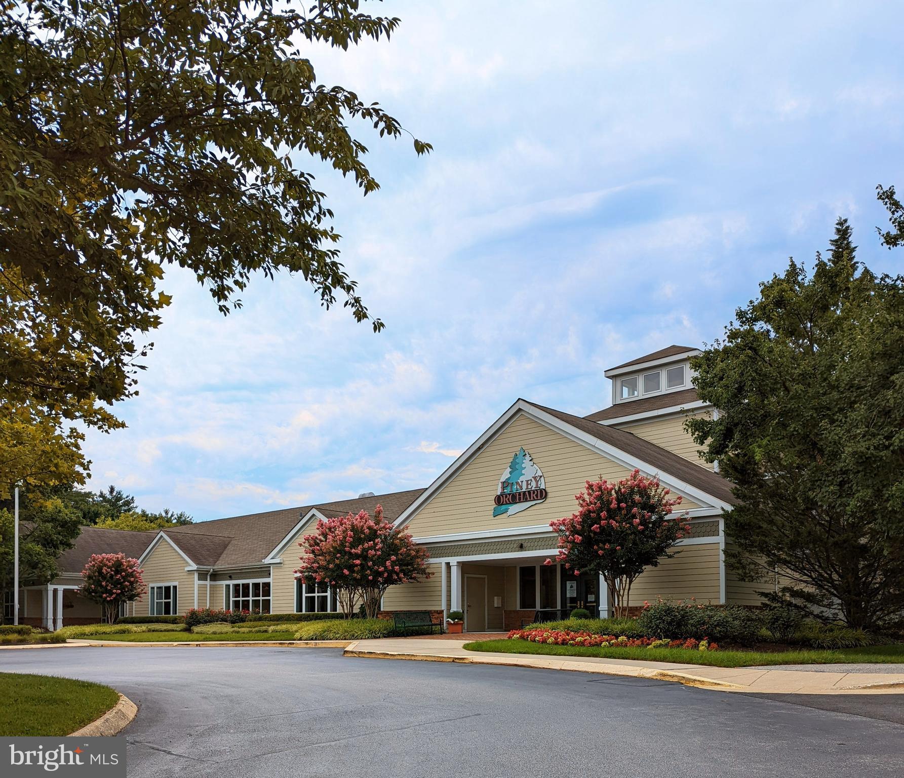 2701 Summers Ridge Drive Odenton, MD 21113 - Photo 44 of 50 a aerial view of a house with swimming pool and big yard