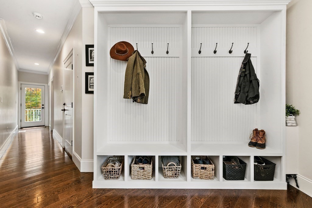 4 Fox Run Way Hingham, MA 02043 - Photo 11 of 34 a view of a entryway