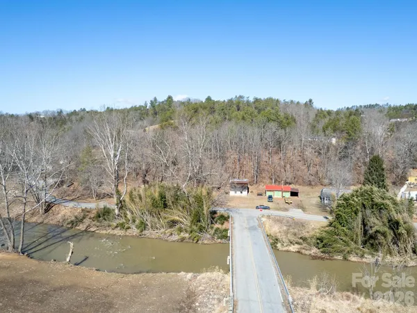 $360,000 | 3509 Gabriels Creek Road, Mars Hill, NC 28754