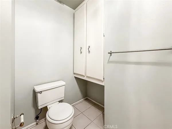 $765,000 | 230 Via Del Caballo, Oak Park, CA 91377