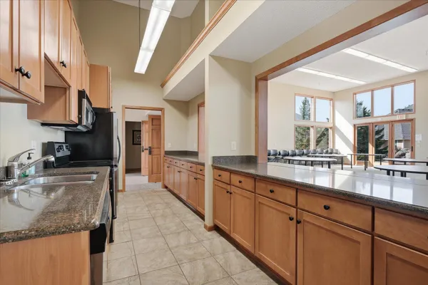$239,900 | 1070 Grandview Court Northeast, Unit 414, Columbia Heights, MN 55421