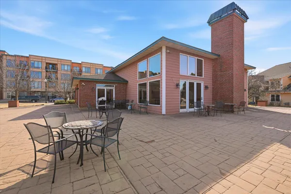 $239,900 | 1070 Grandview Court Northeast, Unit 414, Columbia Heights, MN 55421