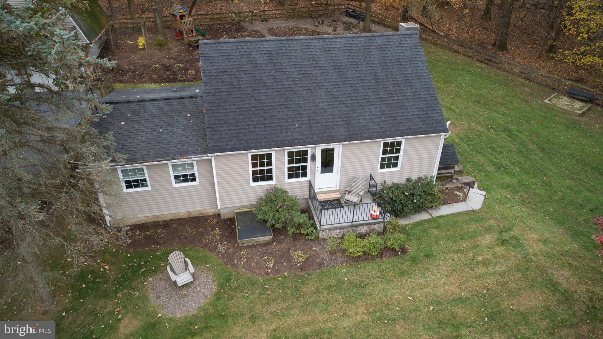 2248 Schoolhouse Road Middletown, PA 17057 - Photo 3 of 37 Gallery Image 3