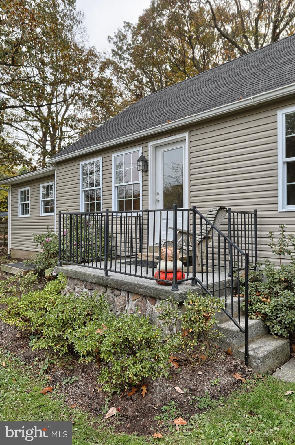 2248 Schoolhouse Road Middletown, PA 17057 - Photo 4 of 37 Gallery Image 4