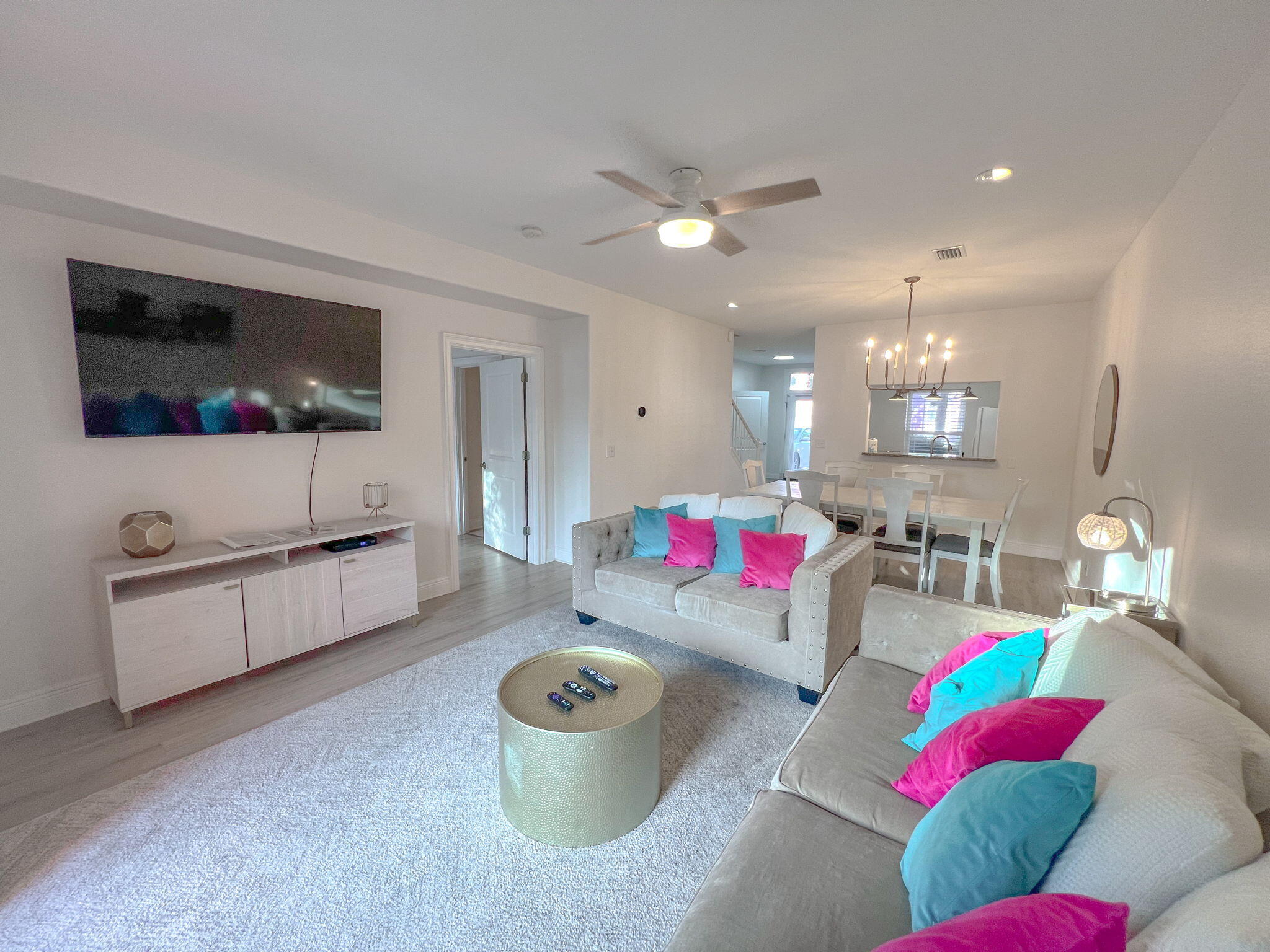 6079 Valhalla Avenue Perdido Key, FL 32507 - Photo 13 of 47 16-web-or-mls-7861D932-3600-405C-A51D-CB