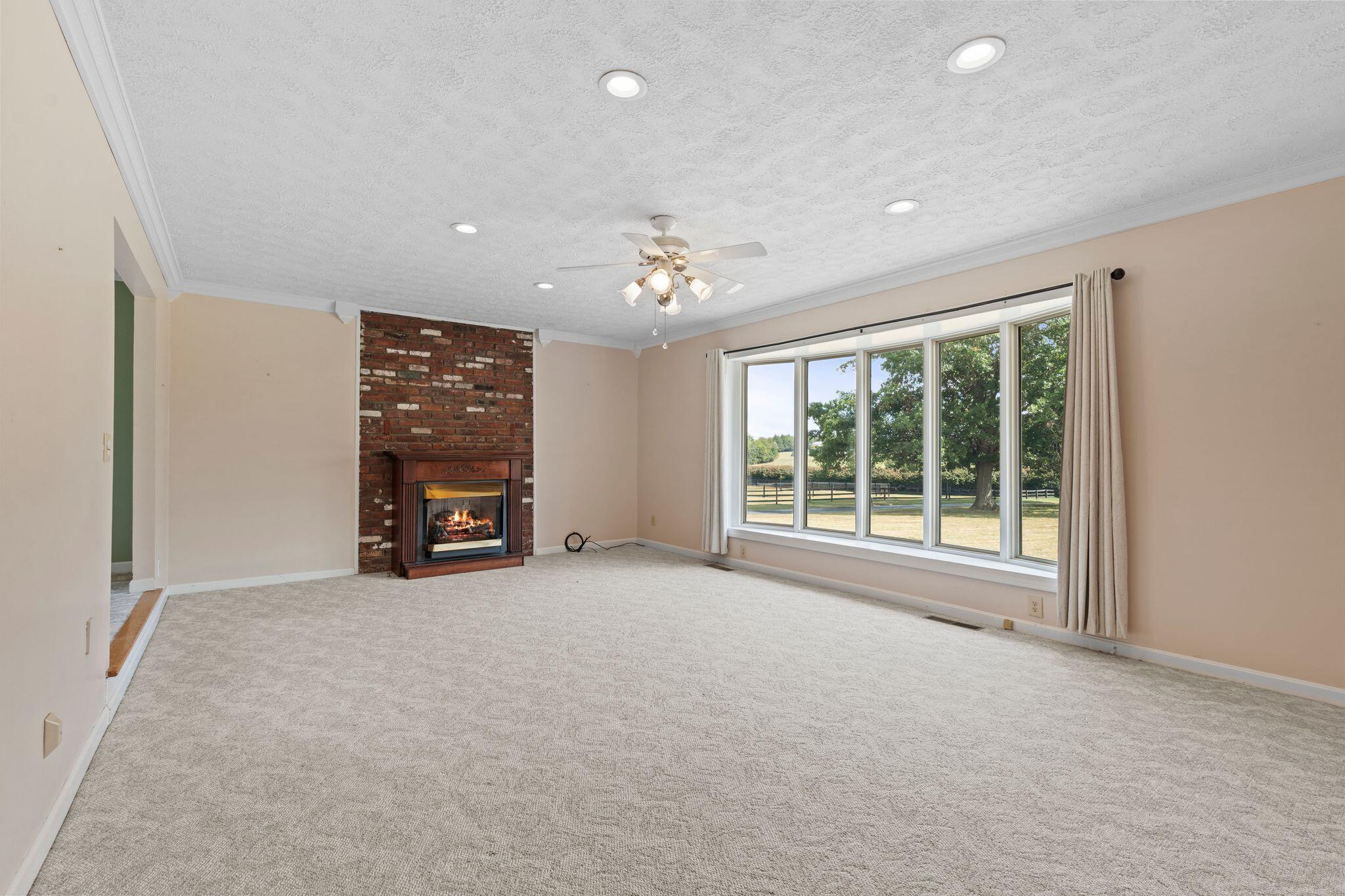 500 Patterson Road Versailles, KY 40383 - Photo 4 of 65 32_F2008158