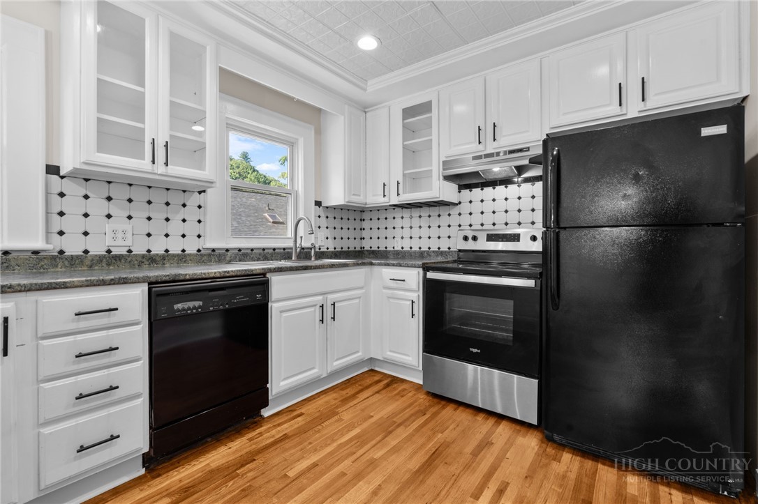485 Green Street Boone, NC 28607 - Photo 6 of 41 Gallery Image 6