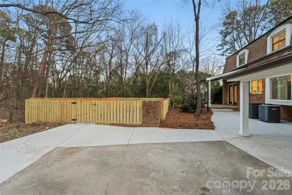 a view of backyard space