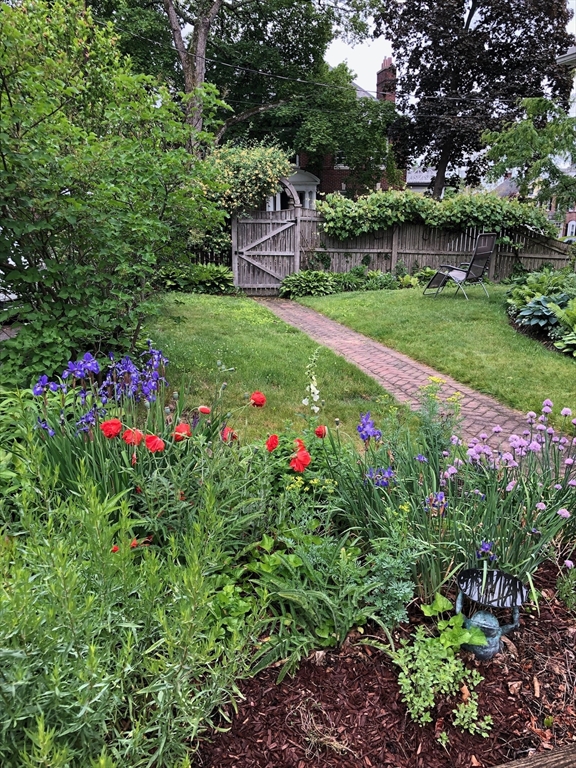 10 Benton Road Belmont, MA 02478 - Photo 37 of 40 Gallery Image 37