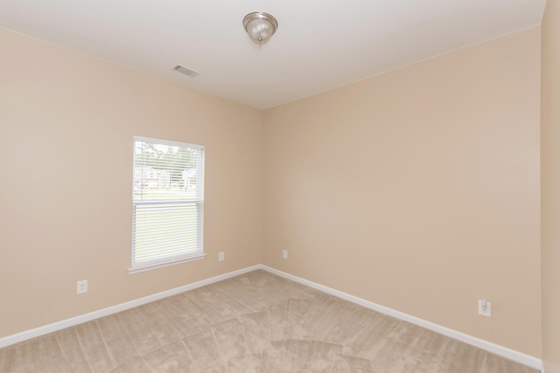 261 Westbrooke Road Summerville, SC 29486 - Photo 18 of 26 Bedroom 2